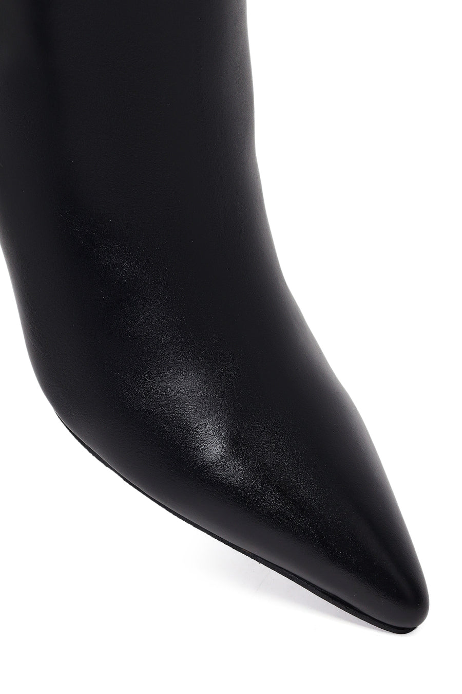 Woman Black Zip Closure Wedge-Heel Leather Boots