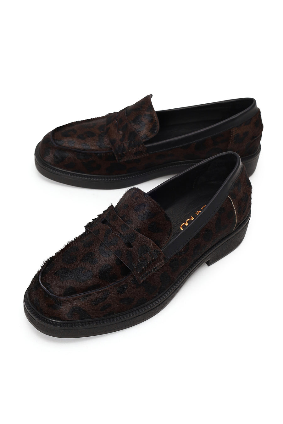 Woman Leopard Print Furry Leather Masculine Loafer