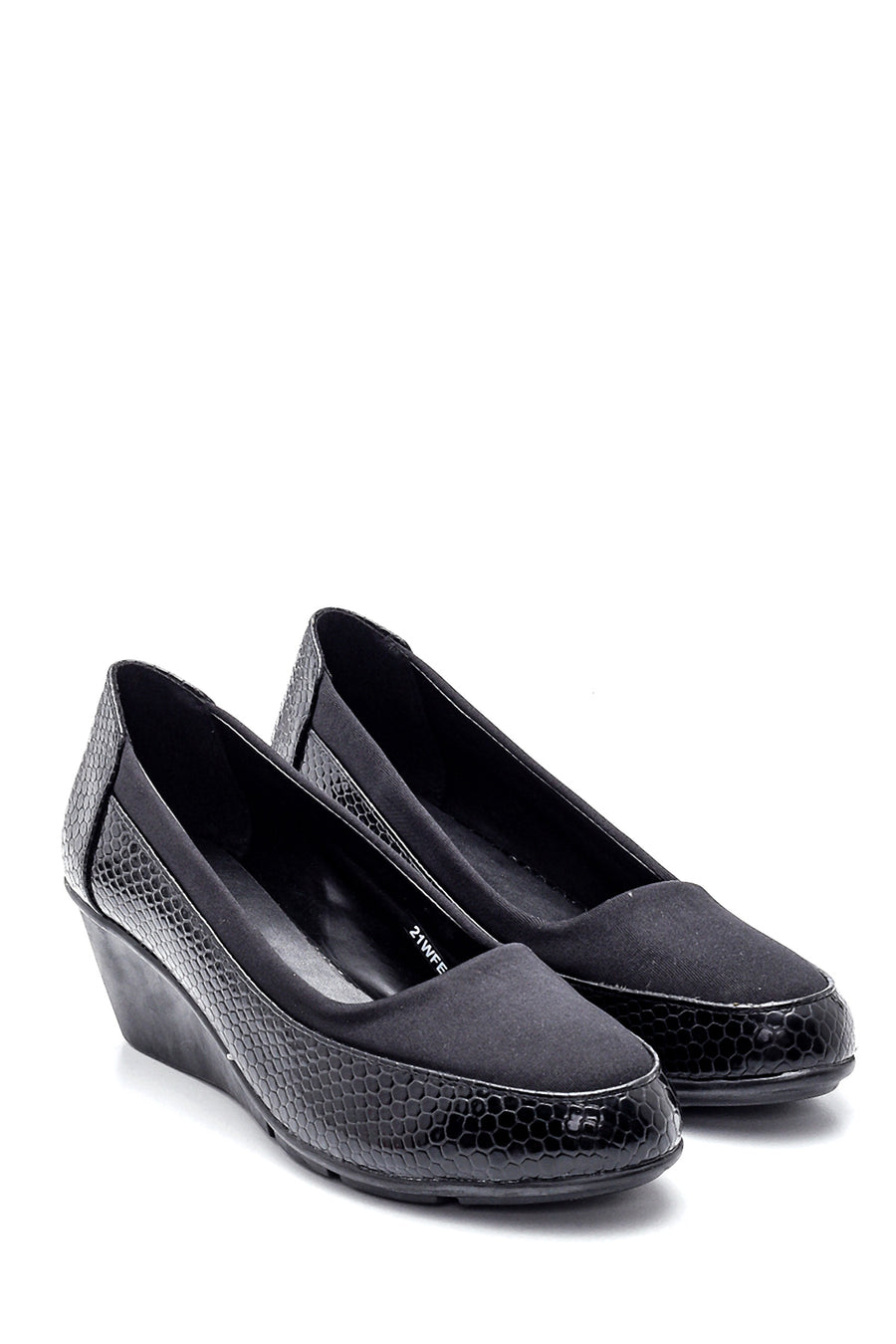 Women's Casual Shoes
