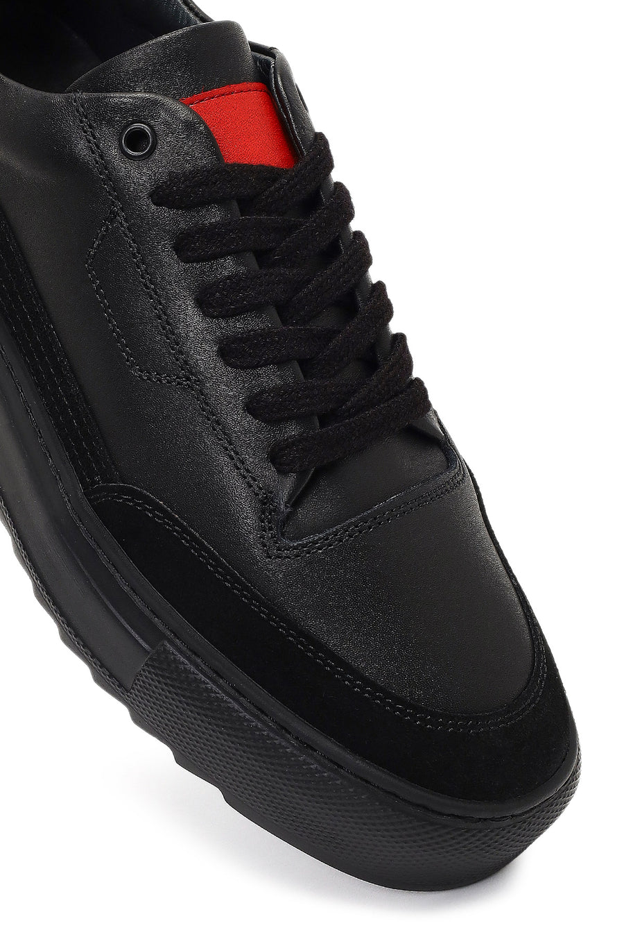 Erkek Siyah Bağcıklı Kalın Tabanlı Deri Sneaker