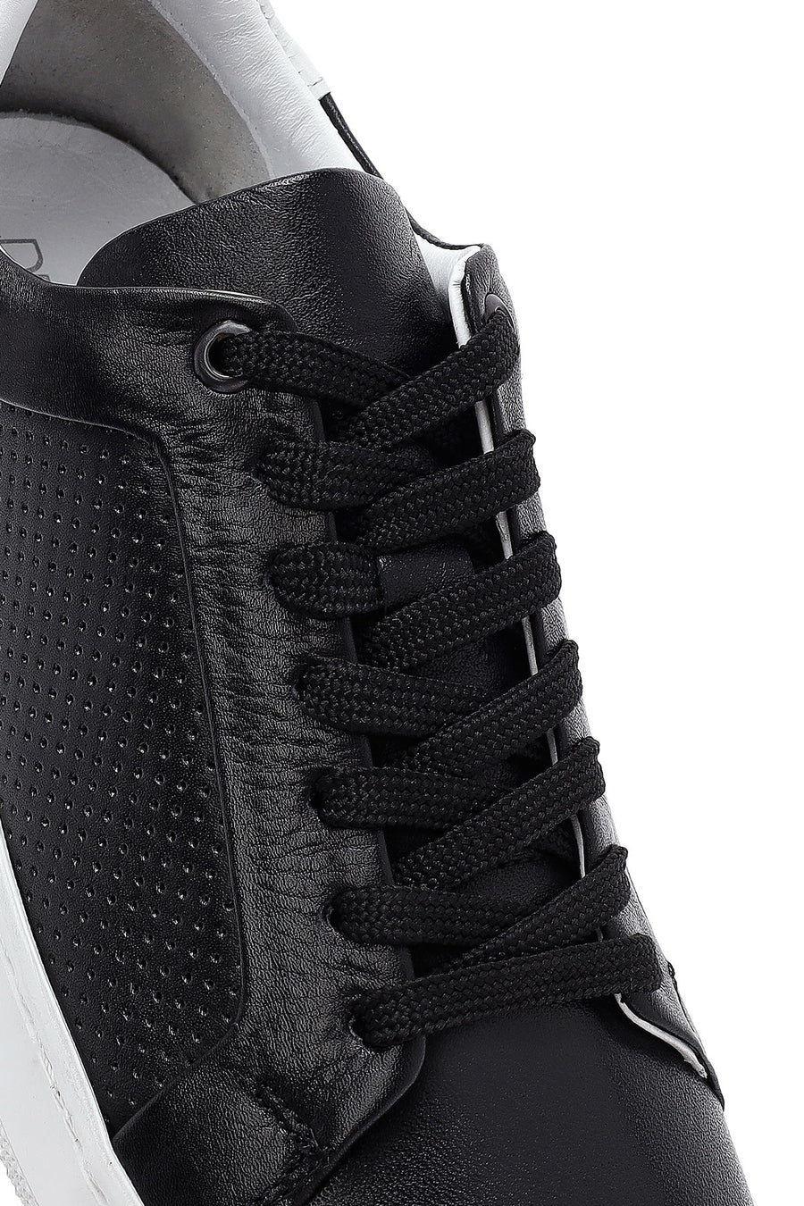Erkek Siyah Bağcıklı Deri Sneaker