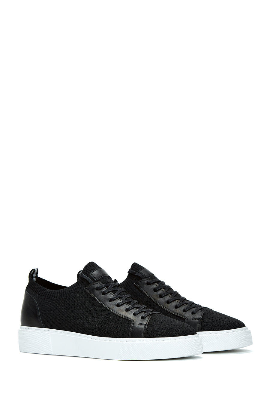 Men's Black Sneaker