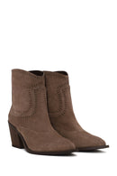 Woman Mink Zip Closure Thick-Heeled Suede Boots | Derimod
