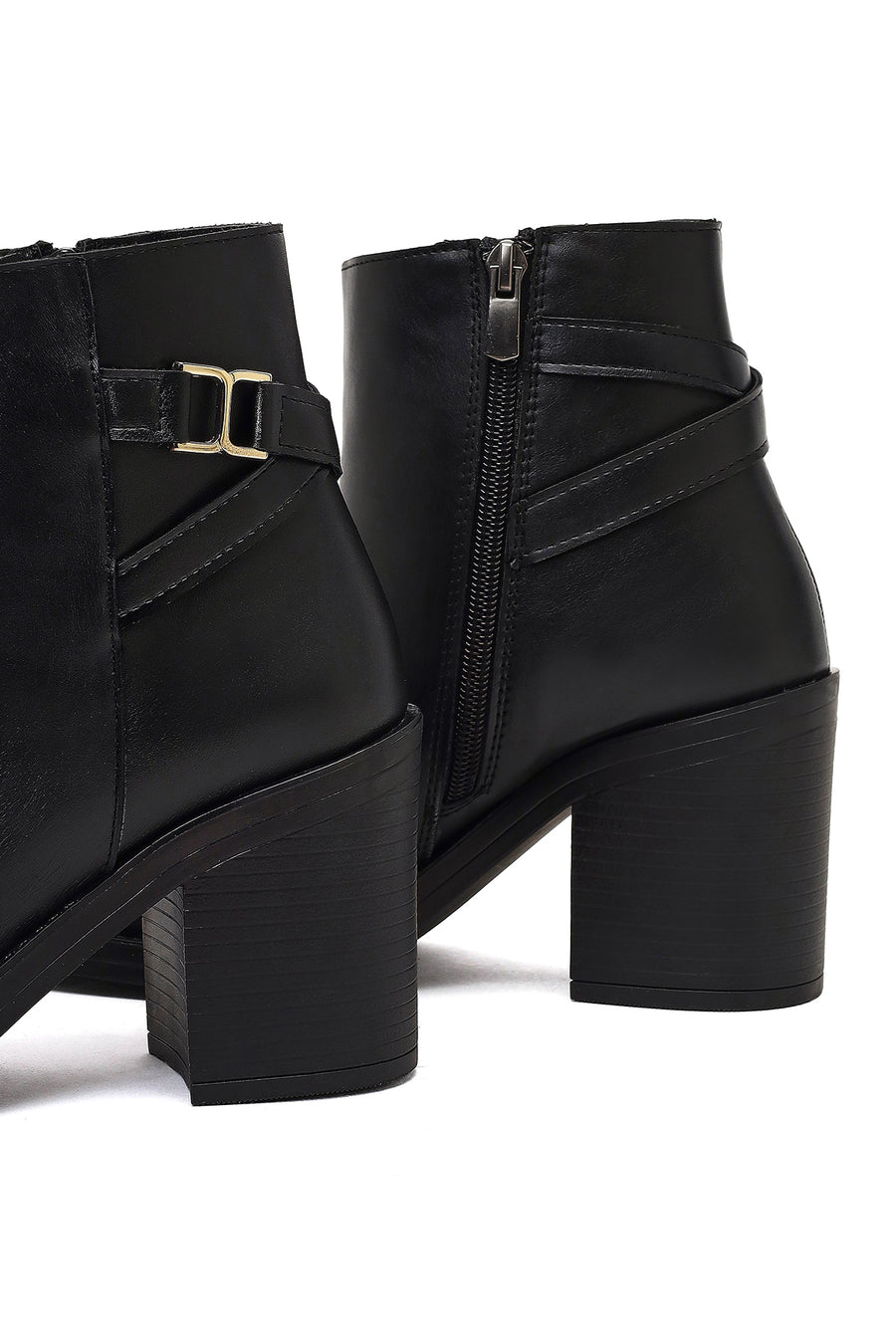 Women's Black Zippered Thick Heeled Boots