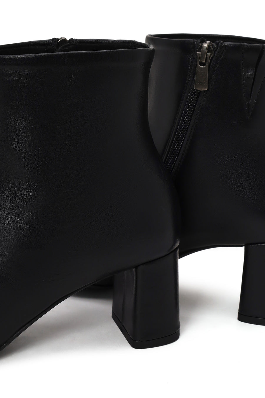 Derimod Flex Woman Black Zip Closure Chunky-Heeled Leather Boots