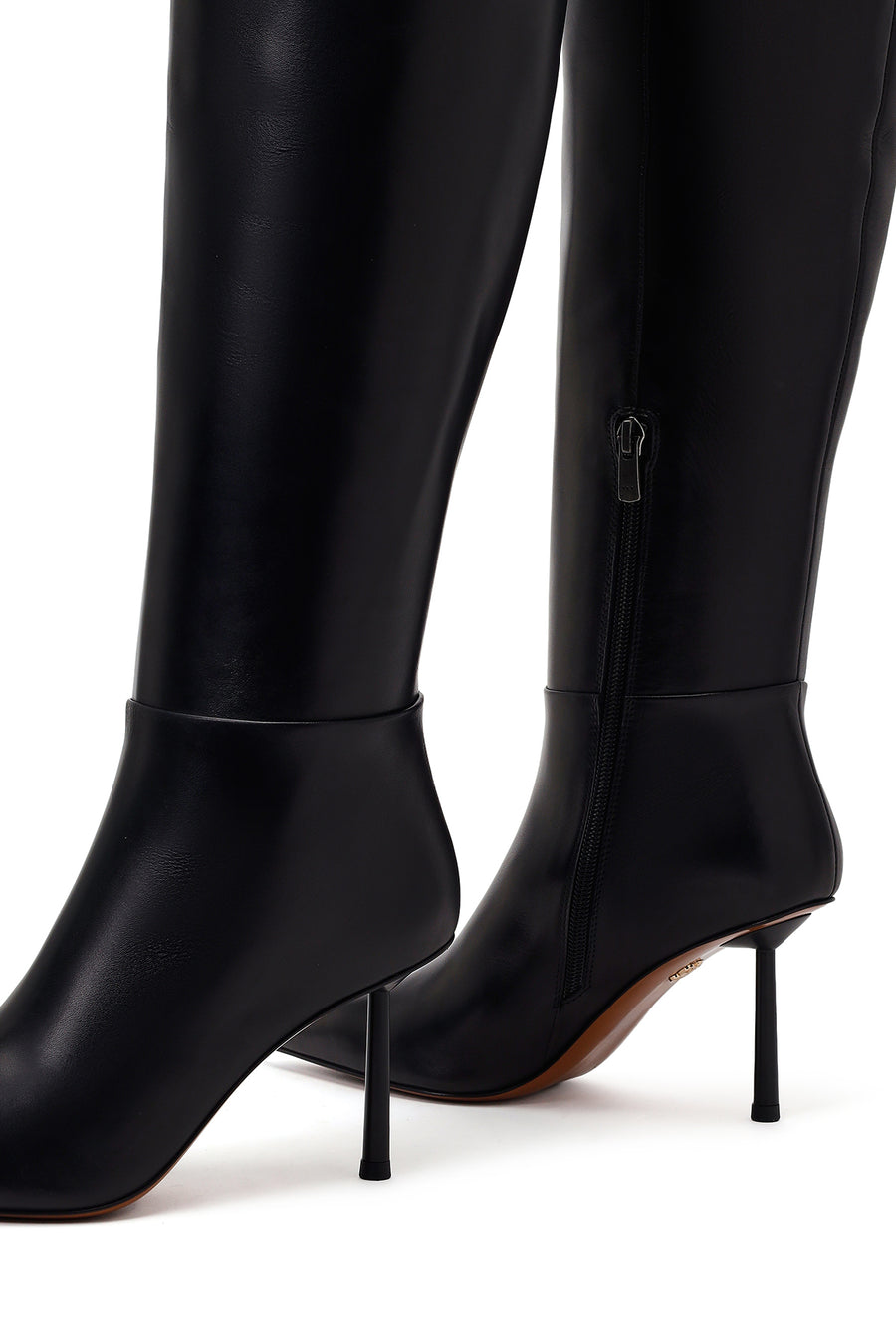 Woman Black Zip Closure Stiletto-Heel Leather Boots