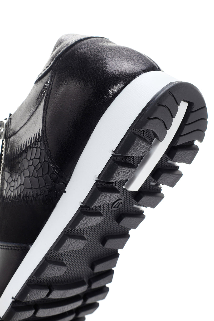 Women's Black Sneaker