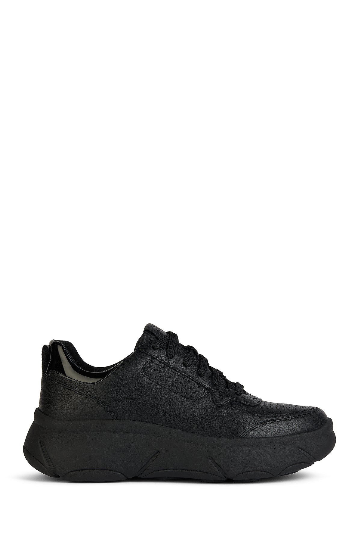 Geox Kadın Siyah Nebula 2.0 X Kalın Taban Sneaker D45NHB046HHC9999 | Derimod