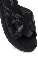 Woman Black Thick-Soled Leather Slipper | Derimod
