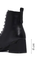 Woman Black Zippered Thick Heel Boots | Derimod