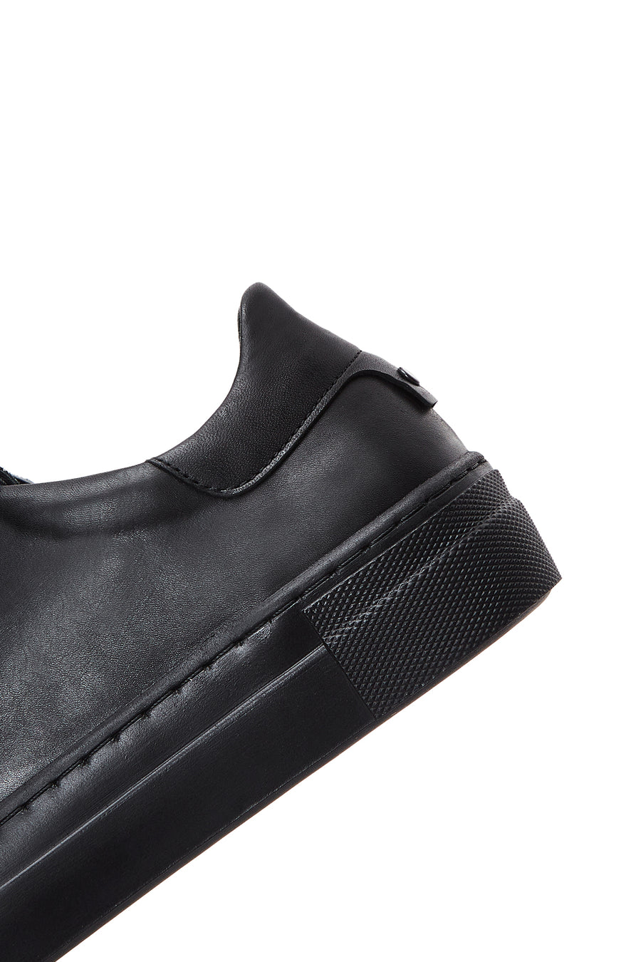 Kadın Siyah Bağcıklı Deri Sneaker
