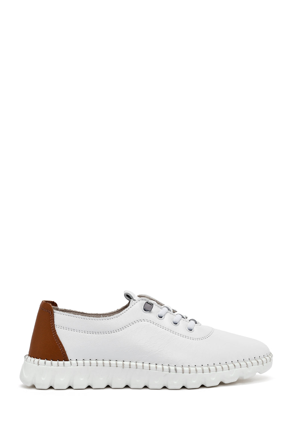 Kadın Beyaz Bağcıklı Deri Sneaker