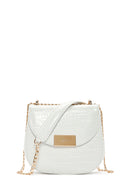 Women's White Long Chain Strap Crocodile Patterned Shoulder Bag | Derimod