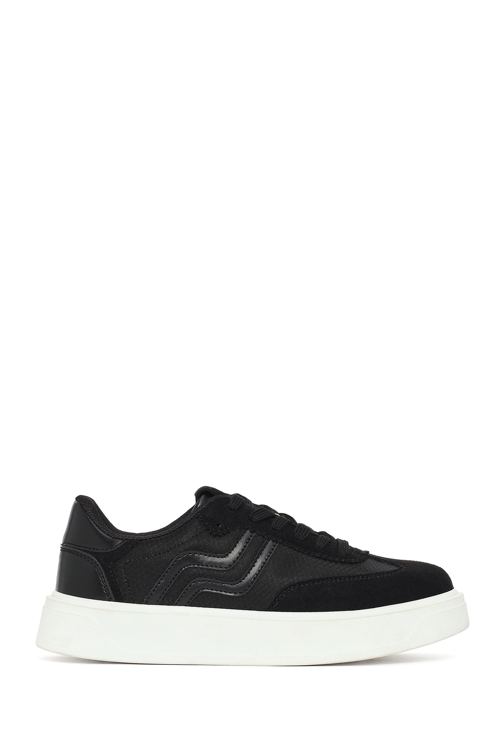 Kadın Siyah Bağcıklı Sneaker