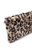 Woman Leopard Chain-Strap Plush Clutch Bag | Derimod