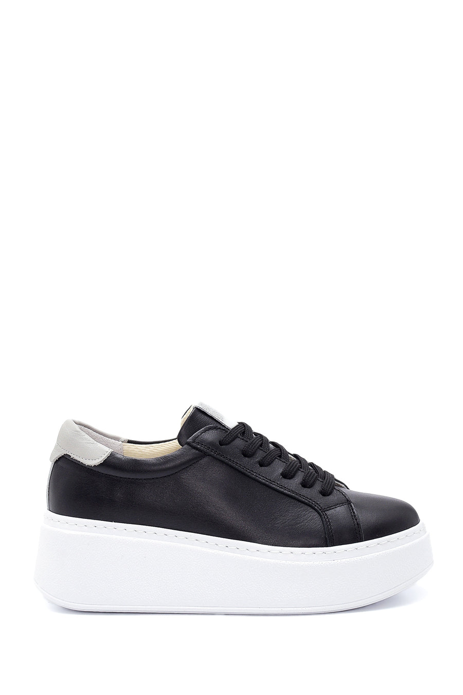 Women's Black Leather Thick Soled Sneaker 22SFD371018 | Derimod