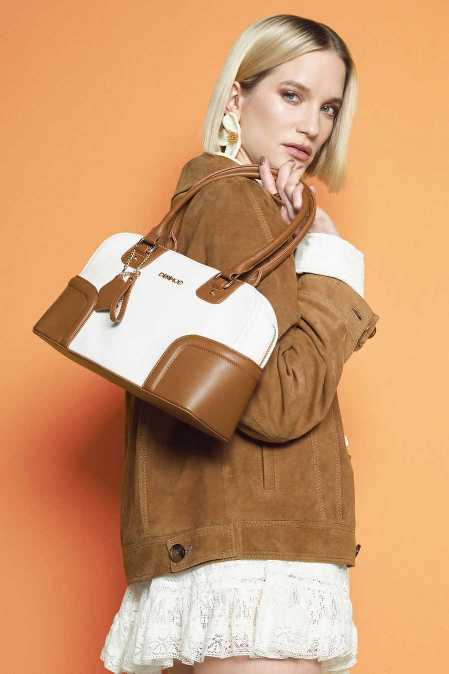 Women's Cream Accessory Detailed Shoulder Bag 25SBD285518 | Derimod