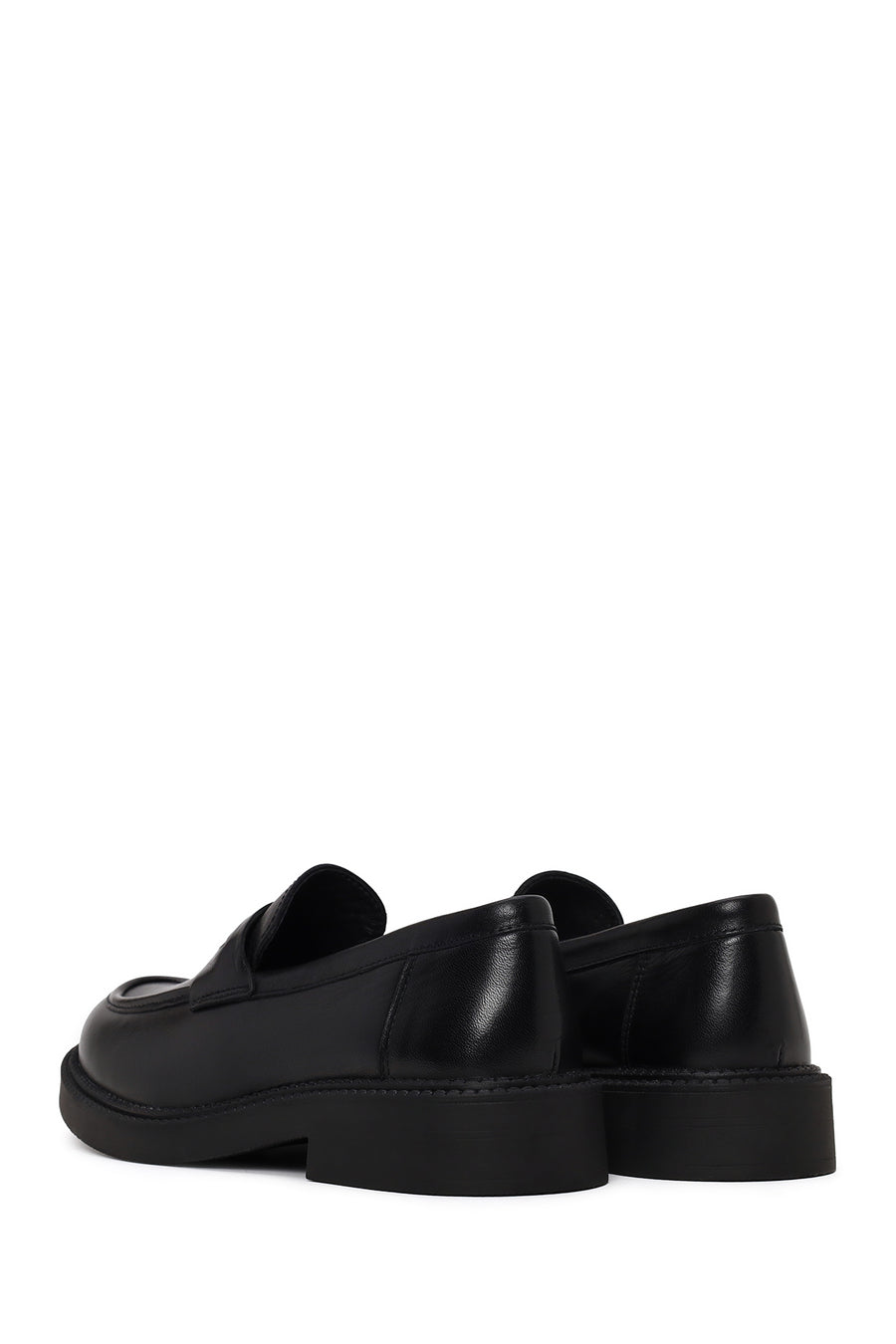 Woman Black Thick-Soled Leather Loafer
