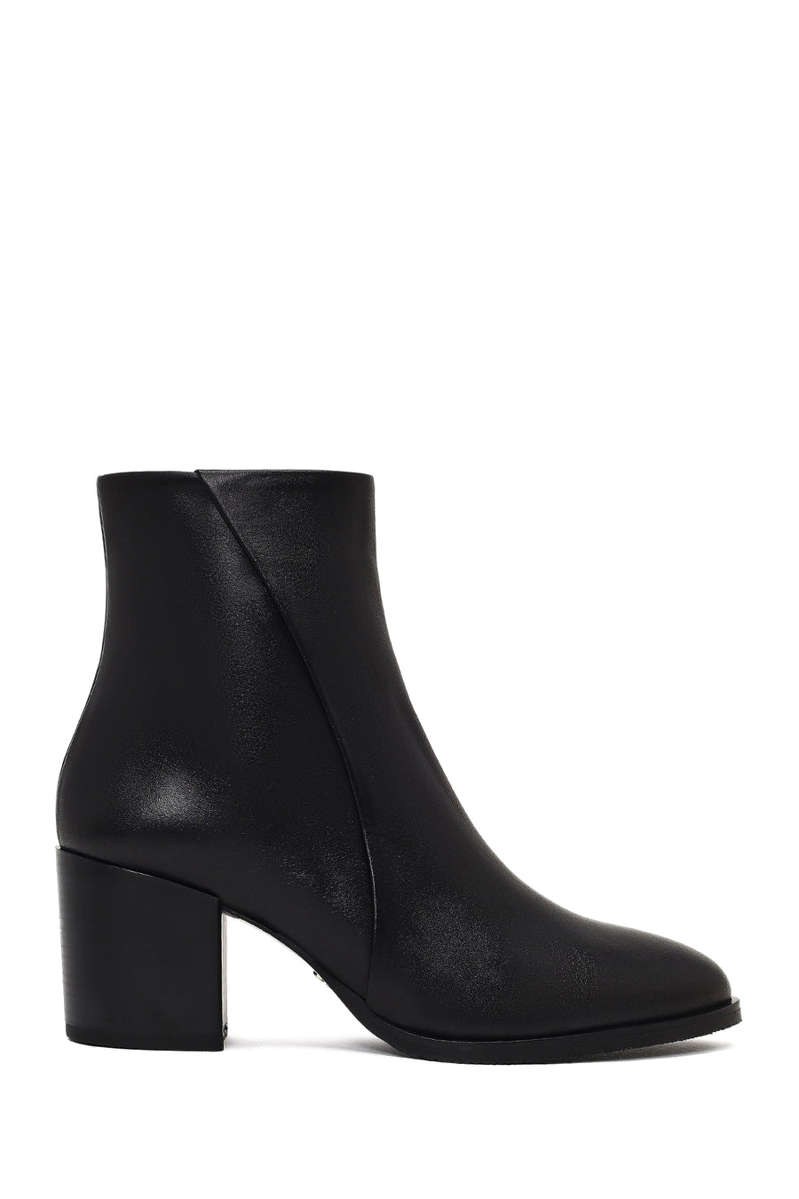 Woman Black Zip Closure Thick-Heeled Leather Boots WF210009DV | Derimod