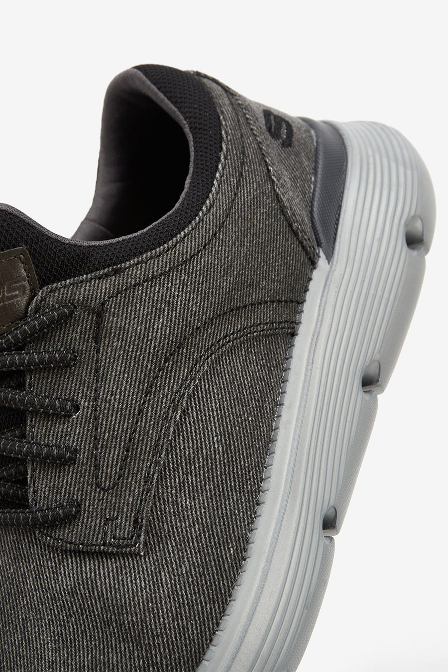 Skechers Men's Black Garza-Romano Sneaker