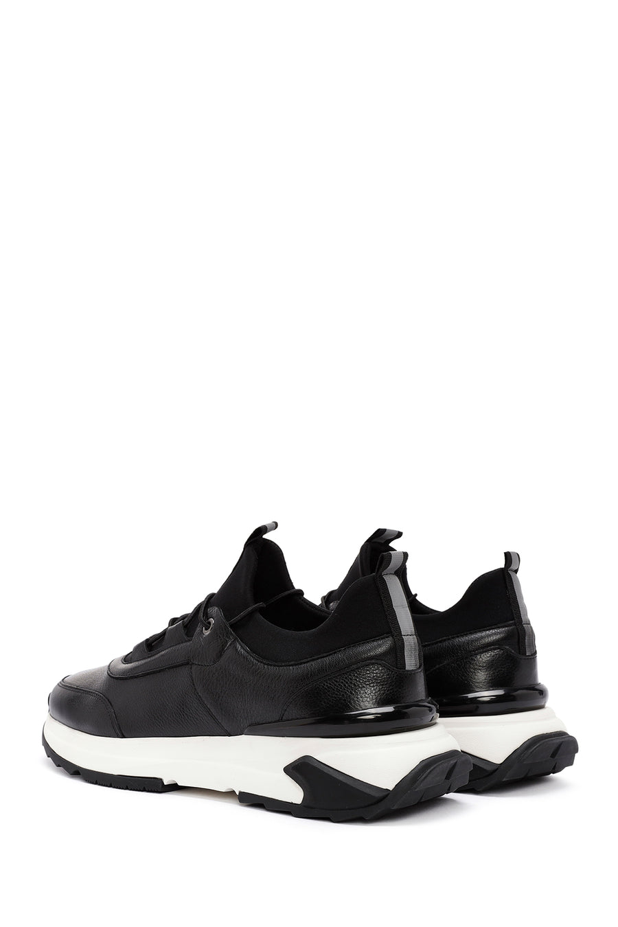 Men's Black Lace-Up Leather Casual Sneaker