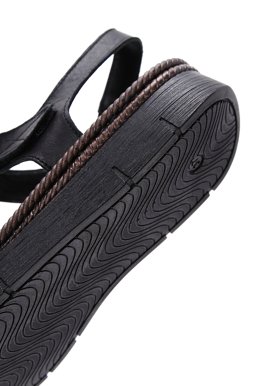 Kadın Siyah Bilekten Bantlı Kalın Tabanlı Deri Comfort Sandalet