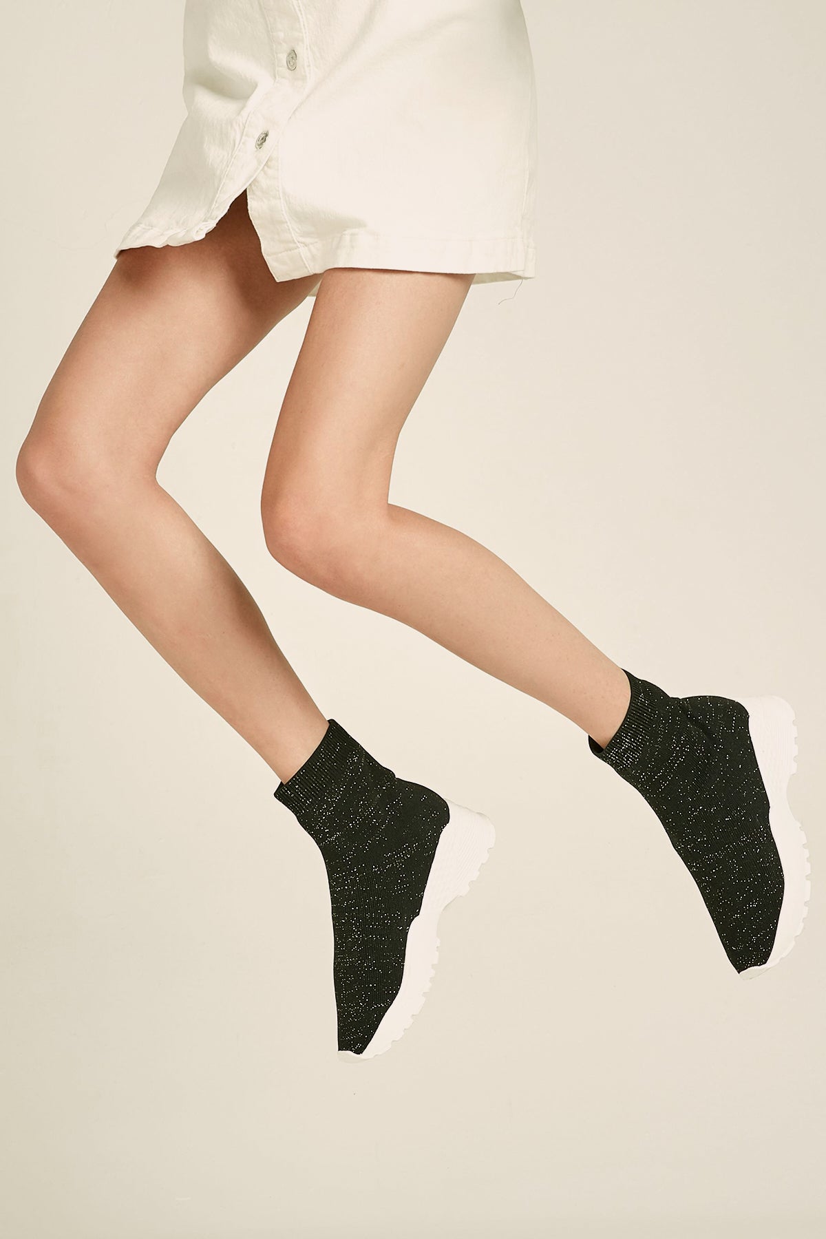Complete the Look by Purchasing Together!