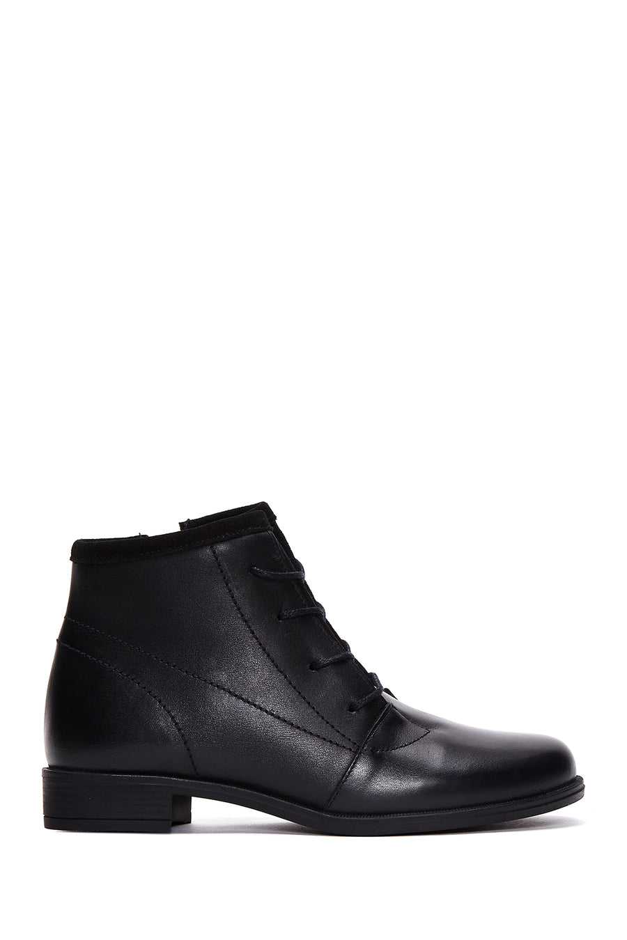 
Women's Black Zippered Casual Leather Boot
 24WFD412018 | Derimod