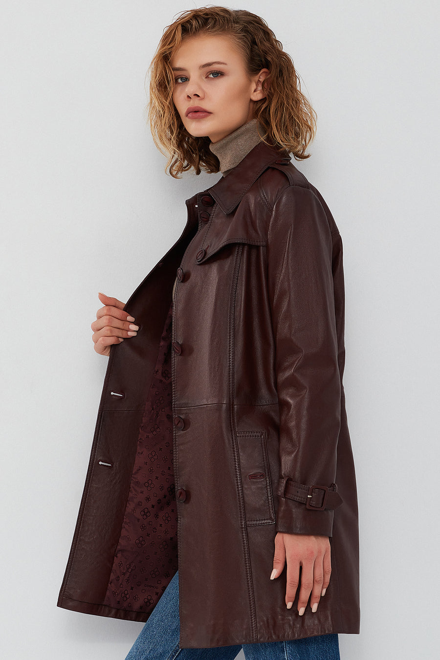 Scarlet Women's Brown Leather Trench Coat
