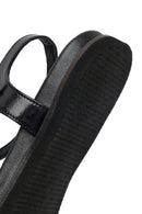 Women's Black Buckle Thong Leather Sandals | Derimod