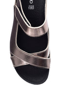 Women's Gold Comfort Sandals | Derimod