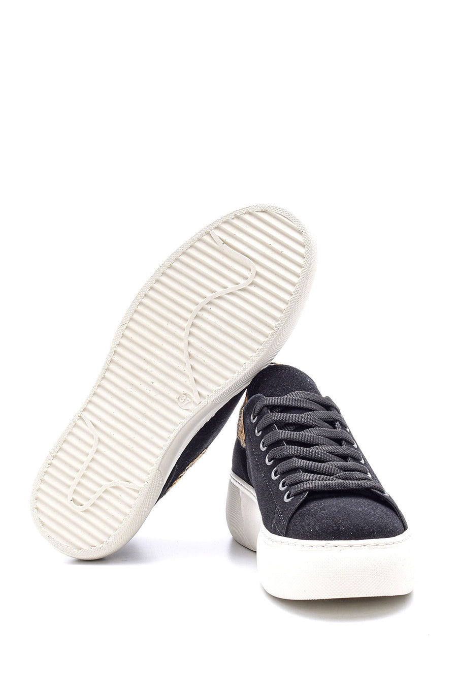 Women's Suede Sneaker