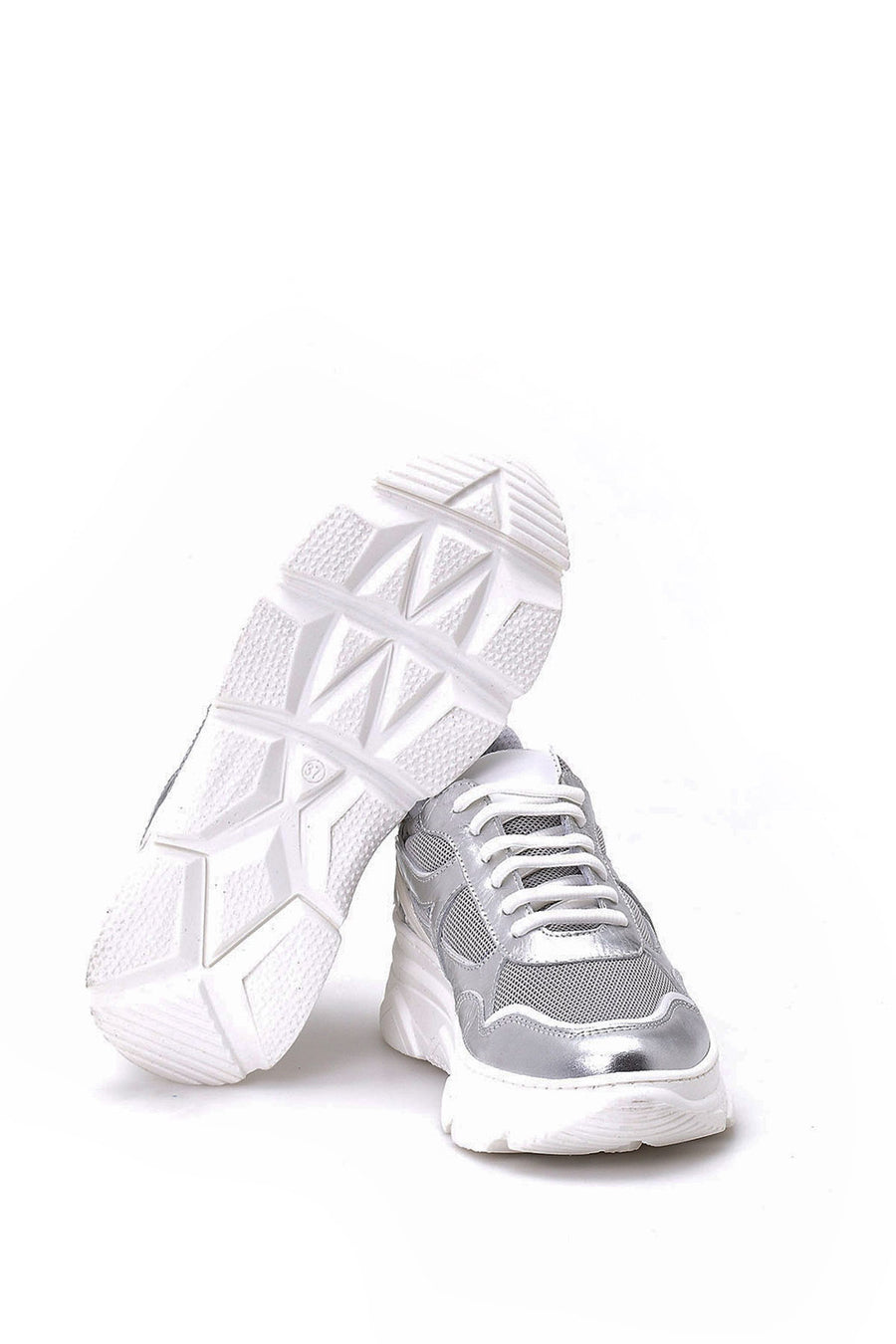 Women's Silver Leather Sneaker