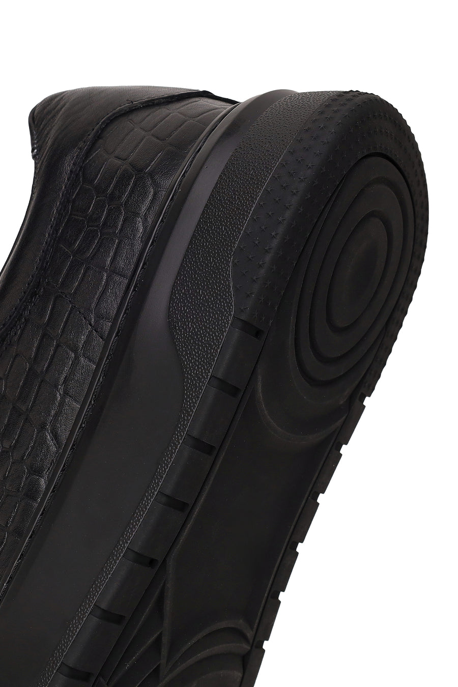 Male Black Lace-up Thick-soled Croc-patterned Leather Sneaker