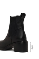 Woman Black Chunky-Heeled Leather Chelsea Boots | Derimod