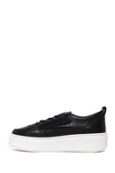 Kadın Siyah Bağcıklı Kalın Tabanlı Deri Sneaker | Derimod