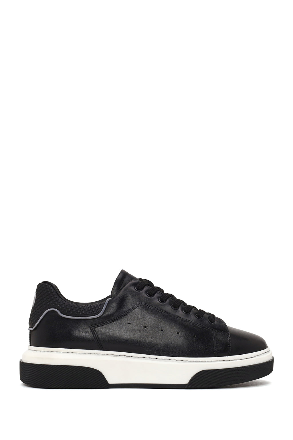 Erkek Siyah Bağcıklı Kalın Tabanlı Deri Sneaker